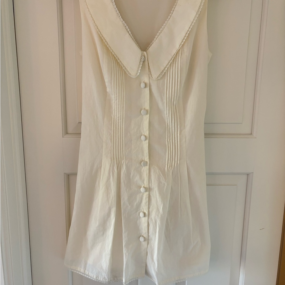 Wayf Cream Lace-Trimmed Peter Pan Collared mini dress - Picture 2 of 3